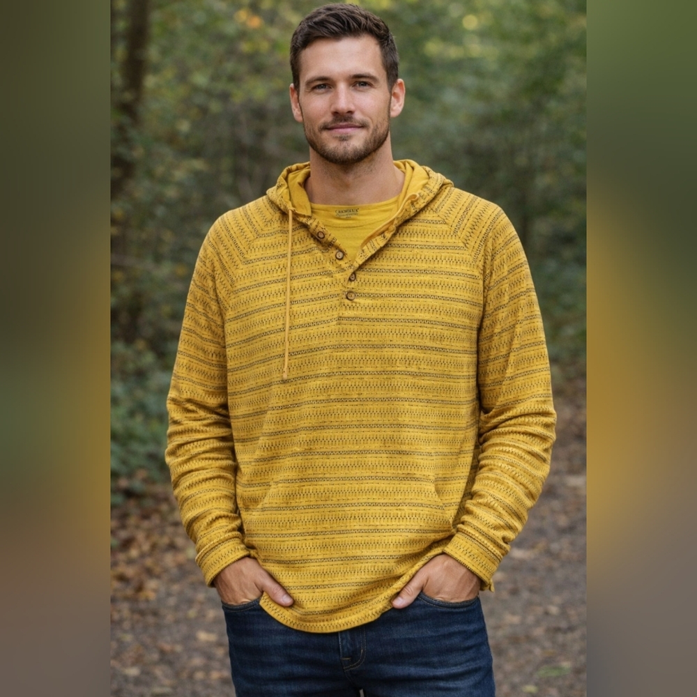 Crimieux Yellow Knit Long Sleeved Shirt with Hood
